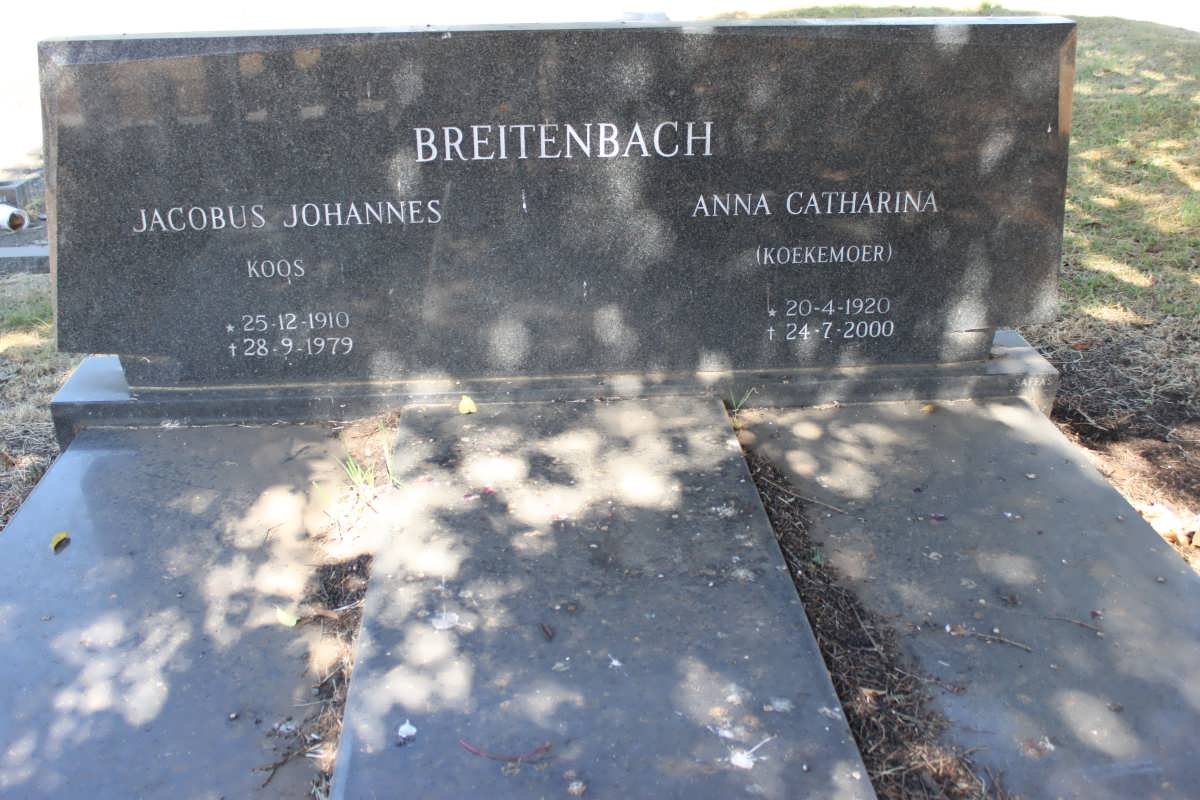 BREITENBACH Jacobus Johannes 1910-1979 &amp; Anna Catharina KOEKEMOER 1920-2000