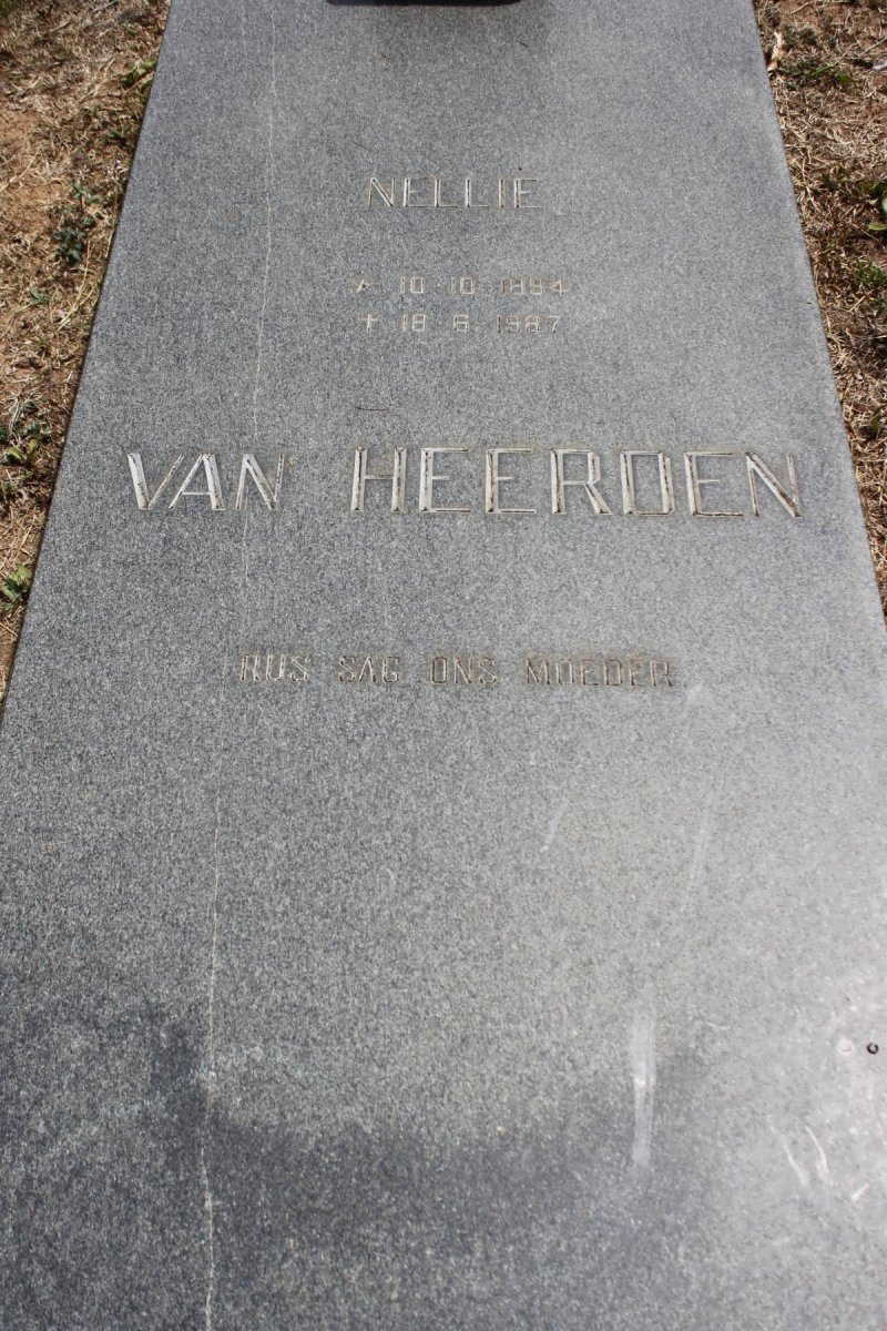 HEERDEN Nellie, van 1894-1987