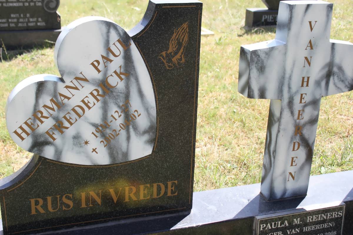 HEERDEN Hermann Paul Frederick, van 1931-2002 &amp; Franscina Wilhelmina 1930-2002 :: REINERS Paula M. geb VAN HEERDEN 1965-2008