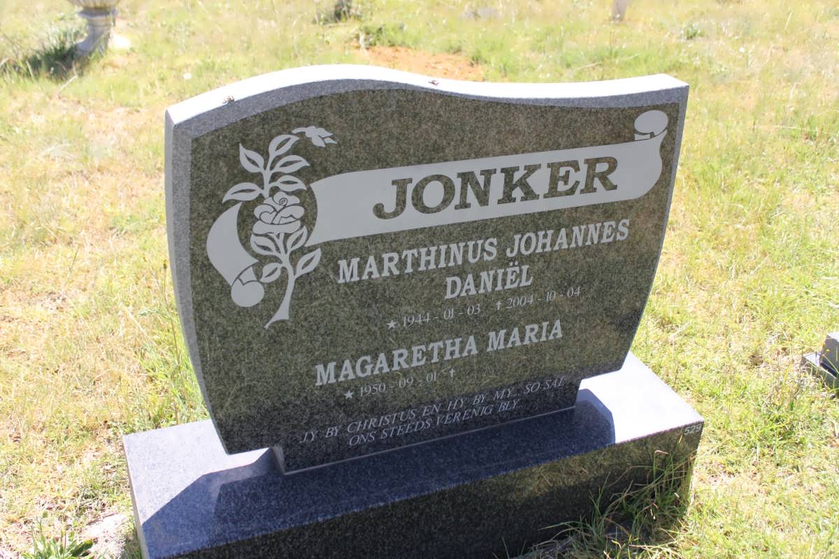 JONKER Marthinus Johannes Daniël 1944-2004 &amp; Magaretha Maria 1950-