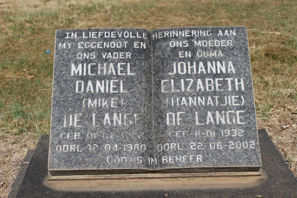 LANGE Michael Daniël, de 1922-1980 &amp; Johanna Elizabeth 1932-2002