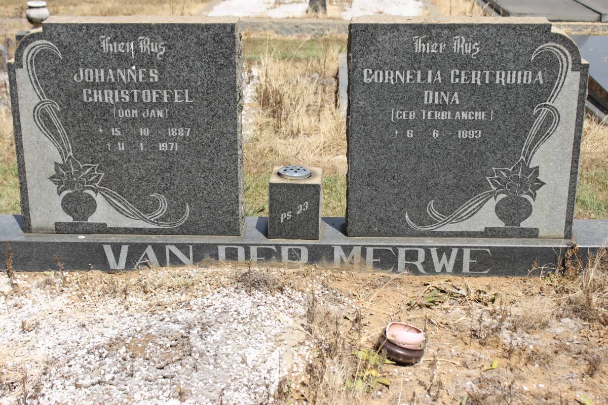 MERWE Johannes Christoffel, van der 1887-1971 &amp; Cornelia Gertruida Dina TERBLANCHE 1893-
