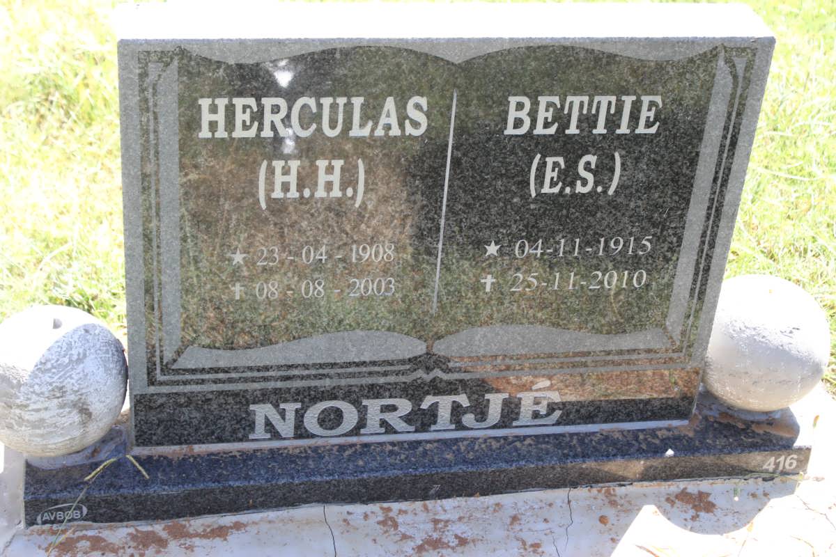 NORTJÉ H.H. 1908-2003 &amp; E.S. 1915-2010