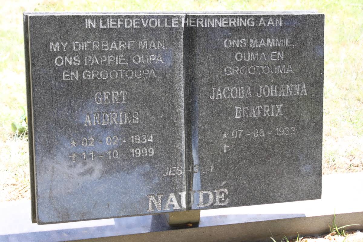 NAUDÉ Gert Andries 1934-1999 &amp; Jacoba Johanna Beatrix 1933-