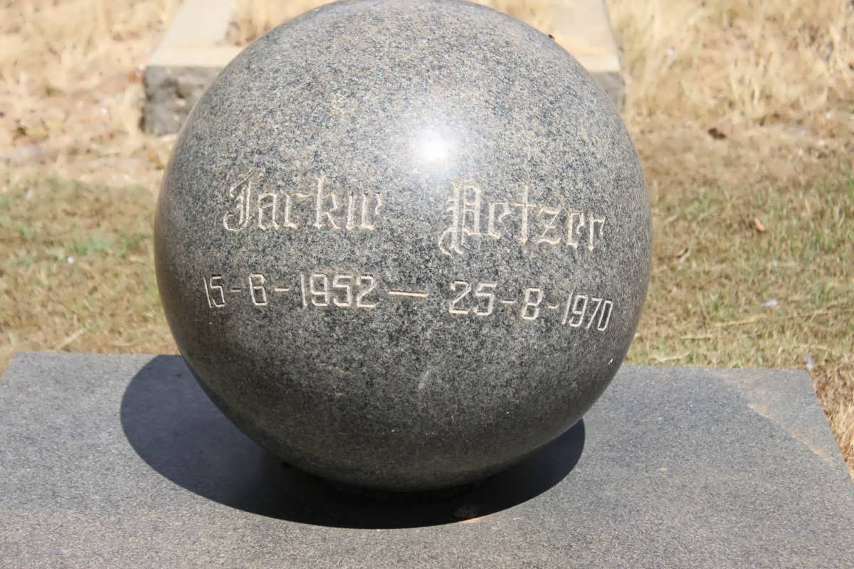 PETZER Jackie 1951-1970