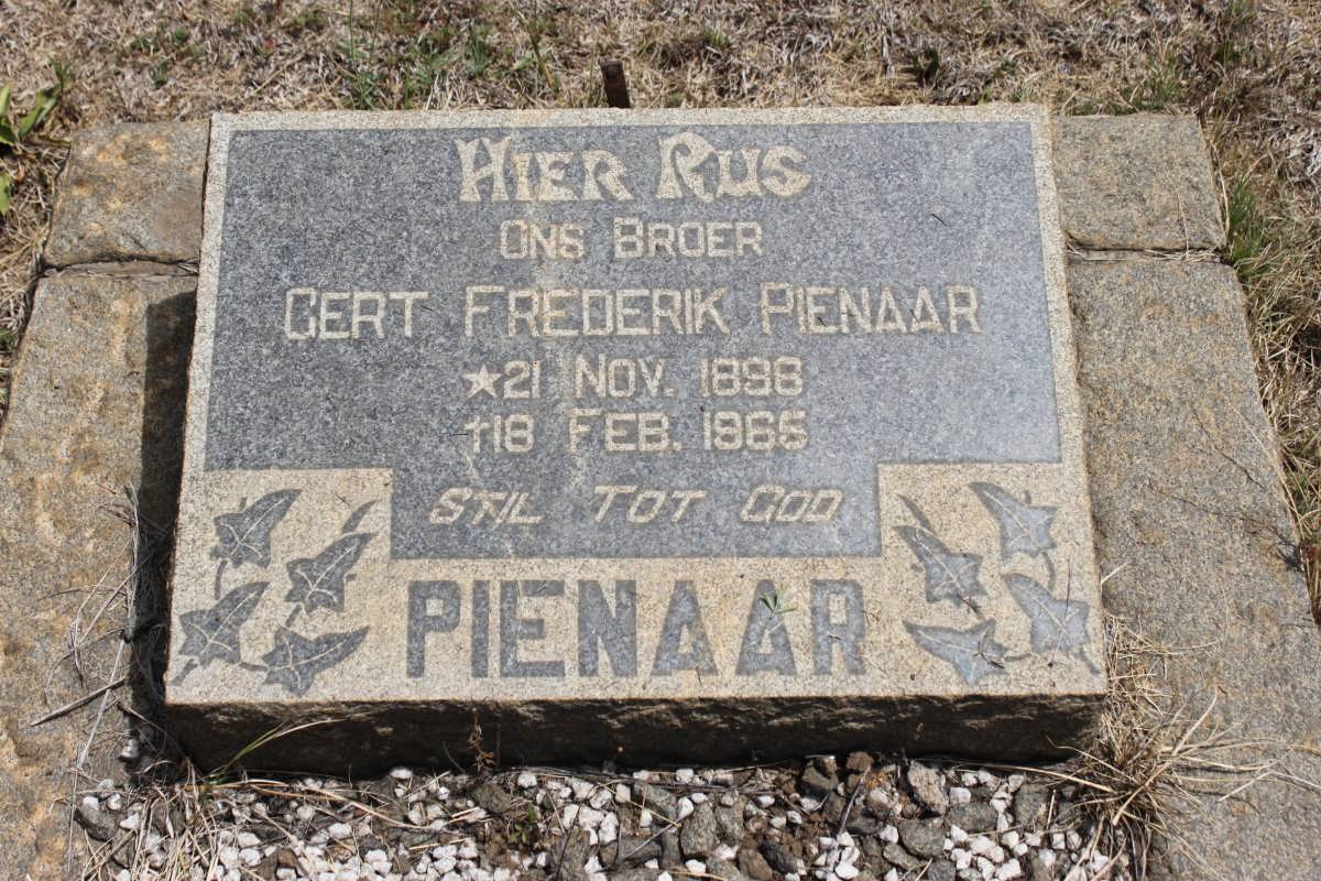 PIENAAR Gert Frederik 1898-1965