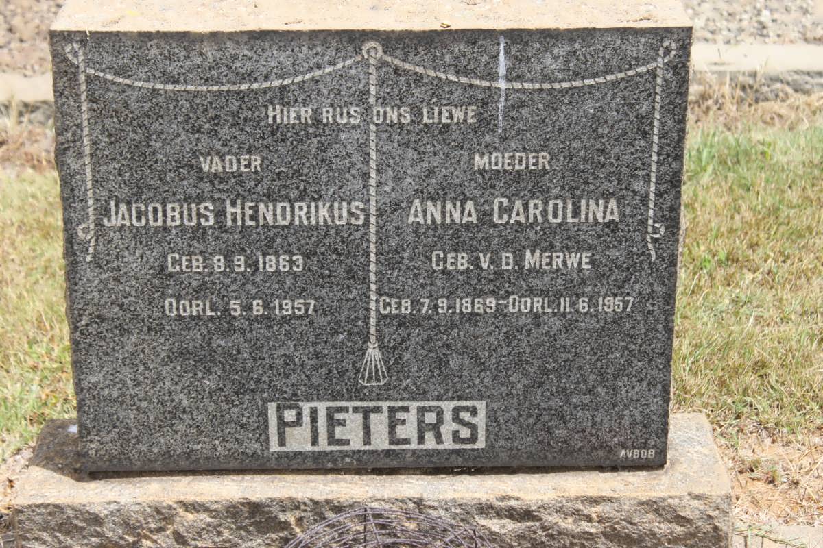 PIETERS Jacobus Hendrikus 1863-1957 &amp; Anna Carolina V.D. MERWE 1869-1957