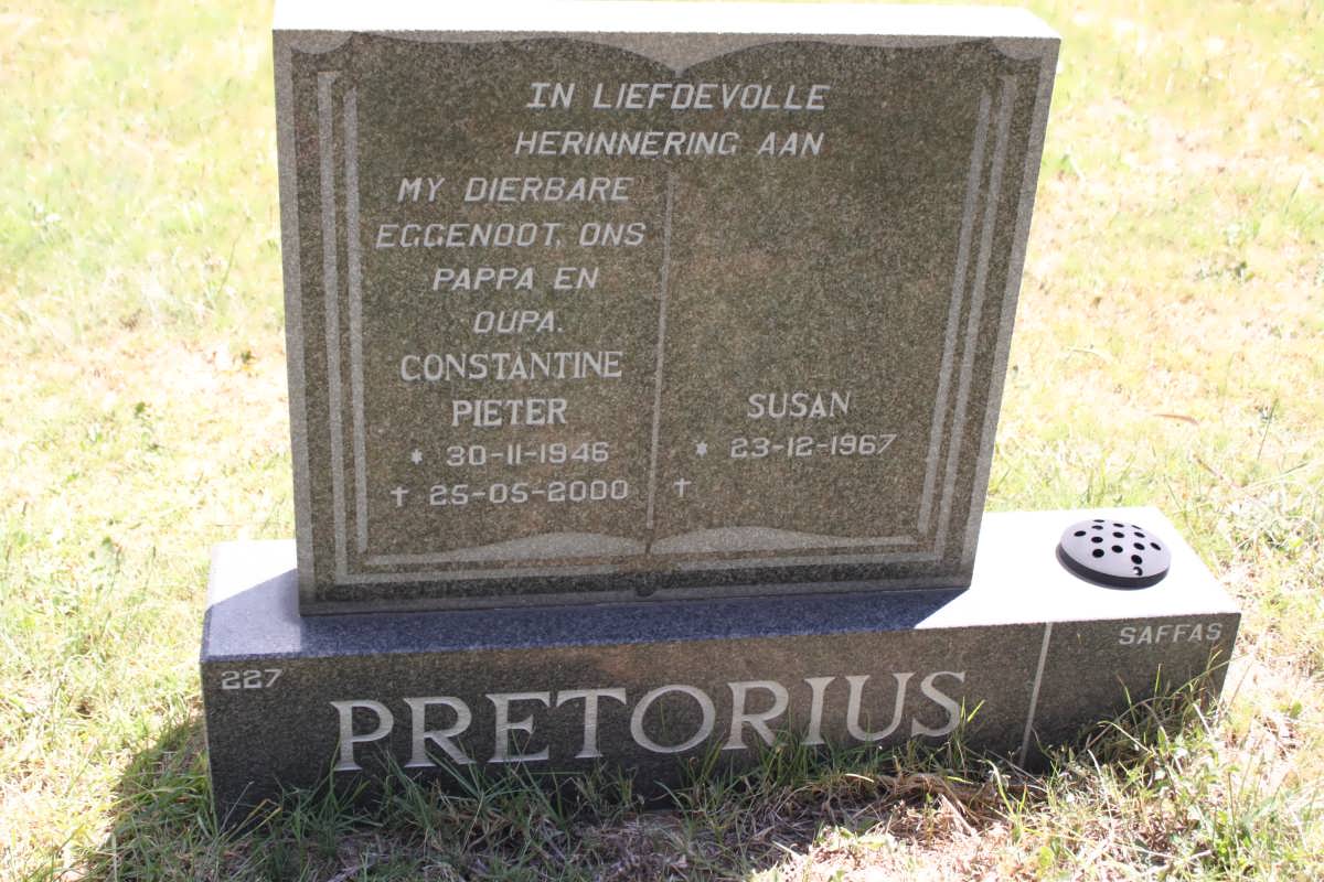 PRETORIUS Constantine Pieter 1946-2000 &amp; Susan 1967-