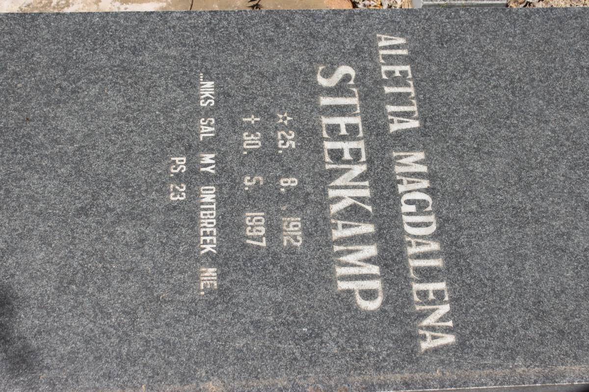 STEENKAMP Aletta Magdalena 1912-1997