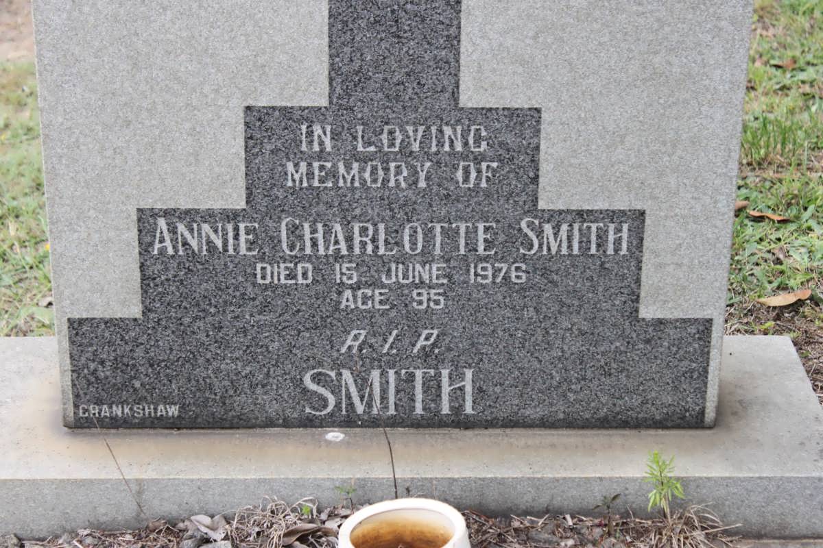 SMITH Annie Charlotte -1976