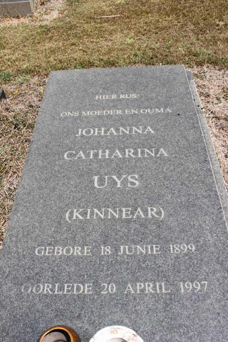 UYS Johanna Catharina geb KINNEAR 1899-1997