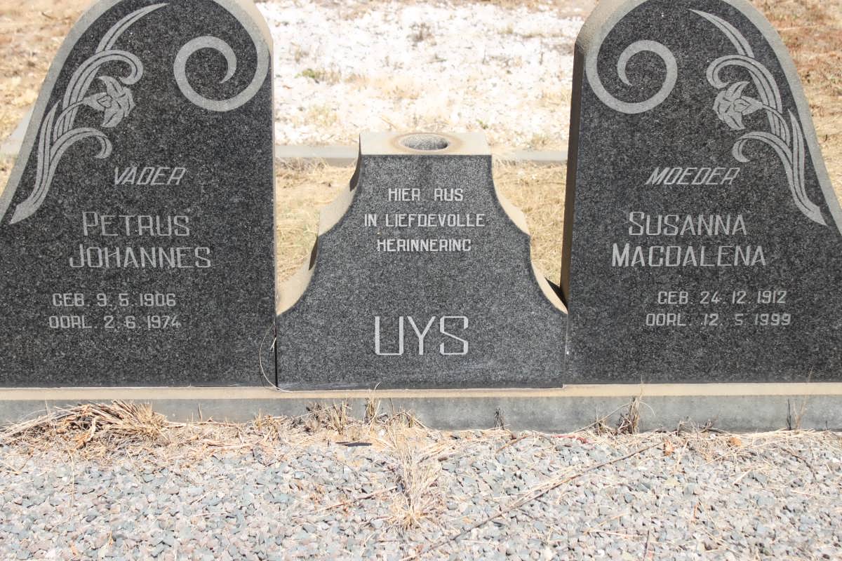 UYS Petrus Johannes 1906-1974 &amp; Susanna Magdalena 1912-1999
