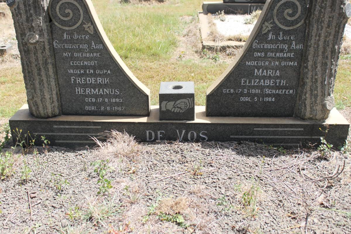 VOS Frederik Hermanus, de 1893-1967 &amp; Maria Elizabeth SCHAEFER 1901-1984