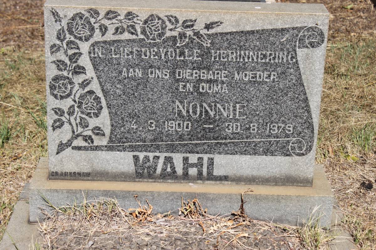 WAHL Nonnie 1900-1979