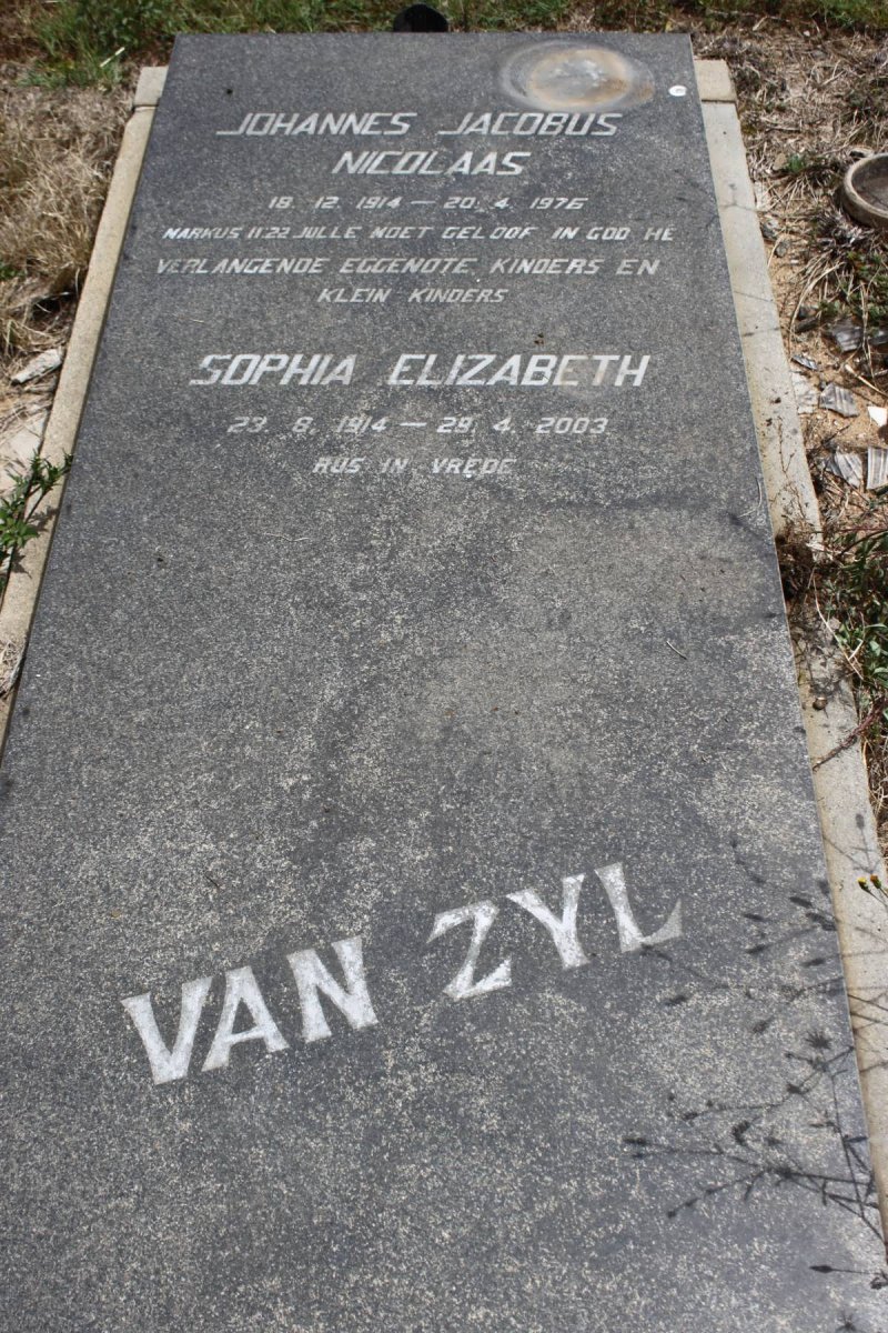 ZYL Johannes Jacobus Nicolaas, van 1914-1976 &amp; Sophia Elizabeth 1914-2003
