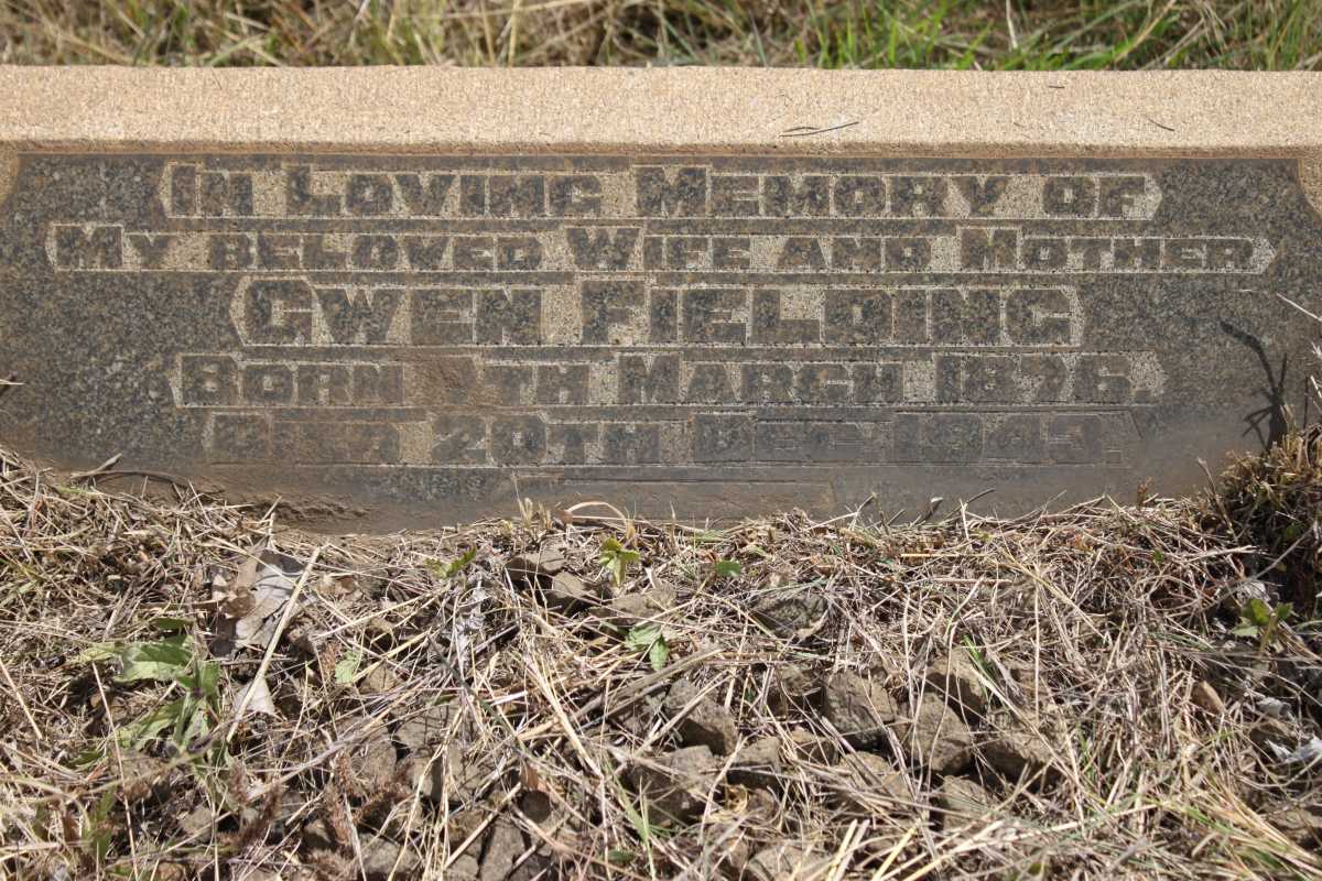FIELDING Gwen 1876-1943