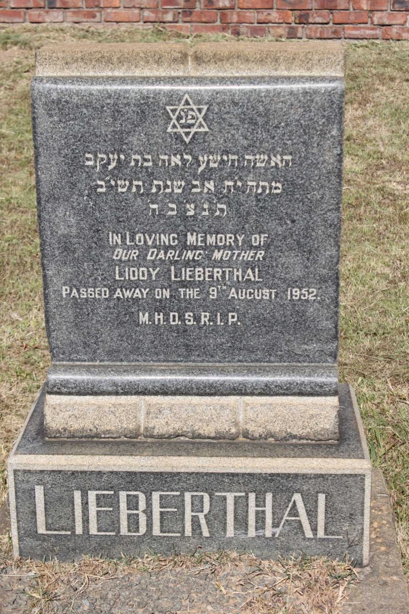 LIEBERTHAL Liddy  -1952