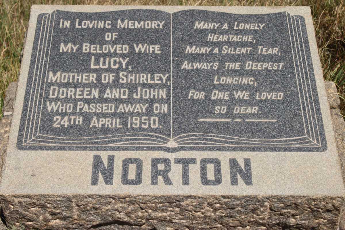 NORTON Lucy -1950
