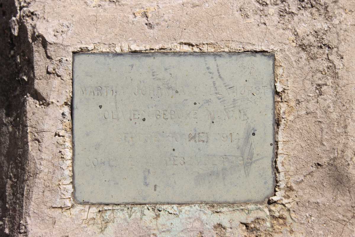 OLIVIER Martha Johanna Badenhorst nee MUNNIK 1914-19??