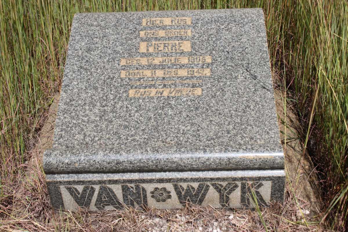 WYK Pierre, van 1905-1947