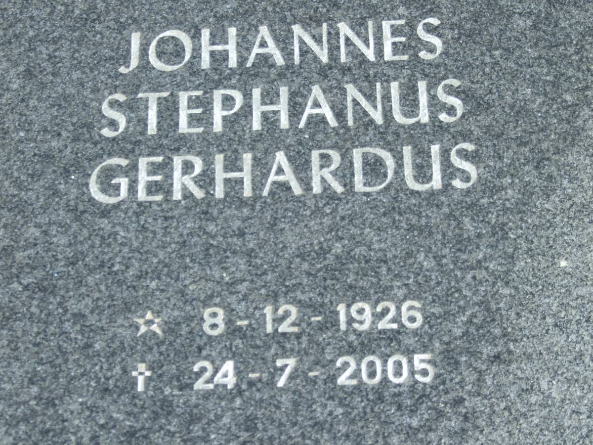 HENNING Johannes Stephanus Gerhardus 1926-2005 &amp; Gertruida Johanna 1933-2004
