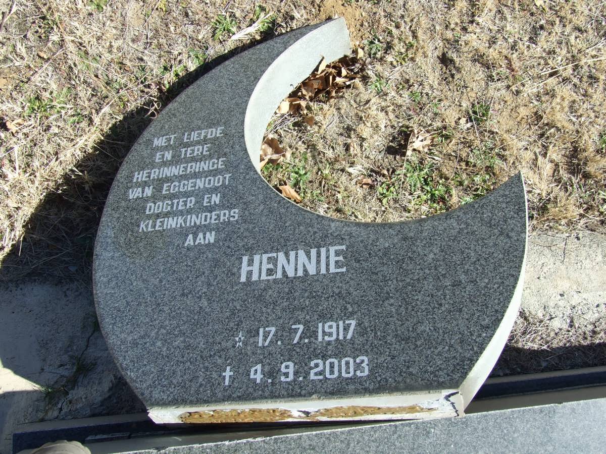 SCHNETLER Hennie 1917-2003