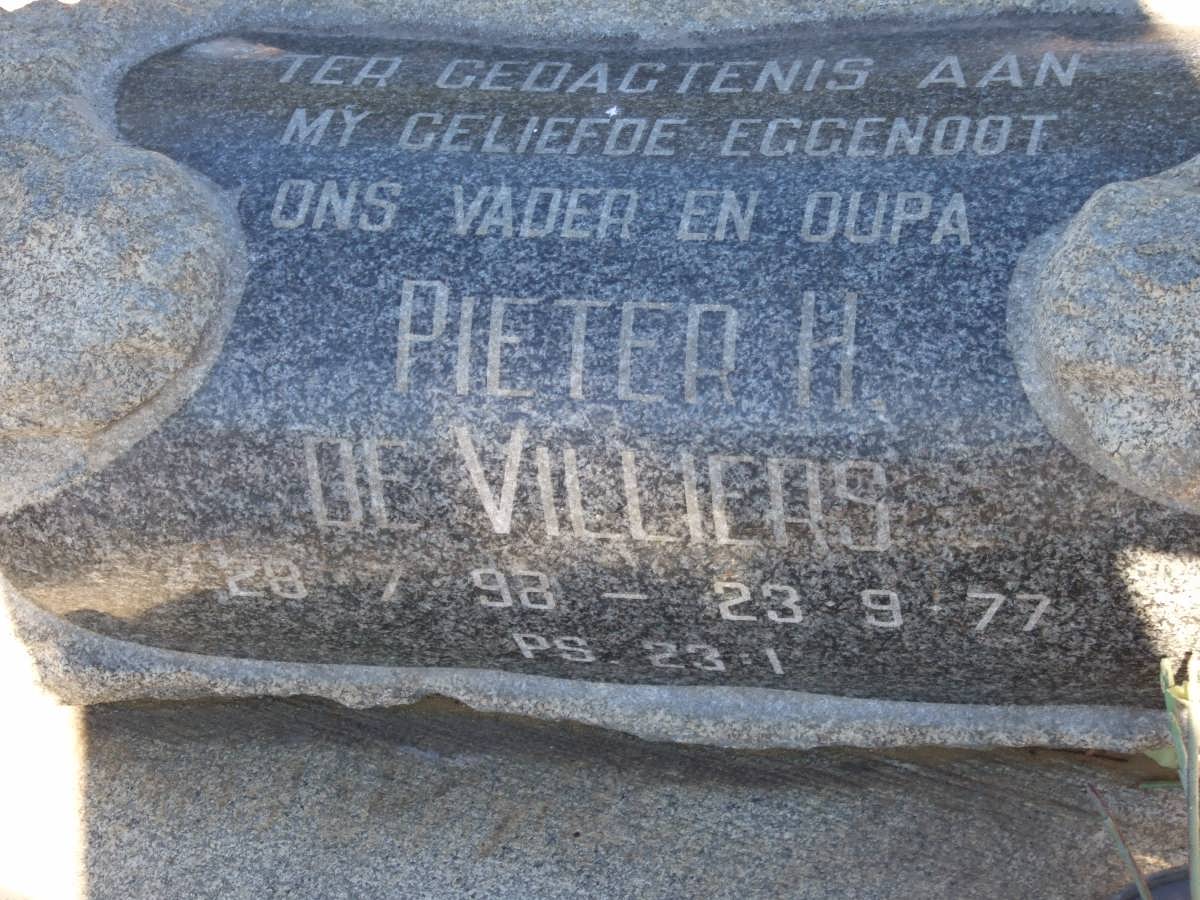 VILLIERS Pieter H., de 1898-1977 &amp; Francina Johanna 1898-1997