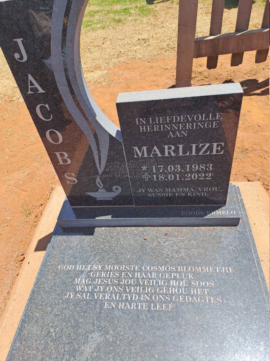 JACOBS Marlize 1983-2022