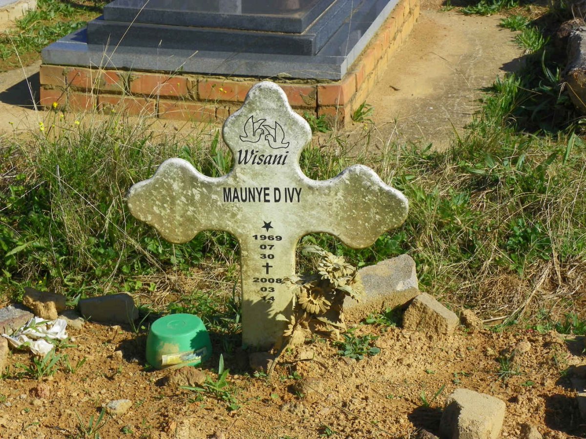MAUNYE D. Ivy 1969-2008