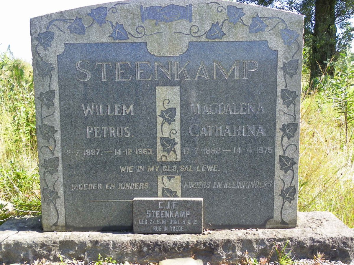 STEENKAMP Willem Petrus 1887-1963 &amp; Magdalena Catharina 1892-1975 :: STEENKAMP C.J.F. 1916-1989