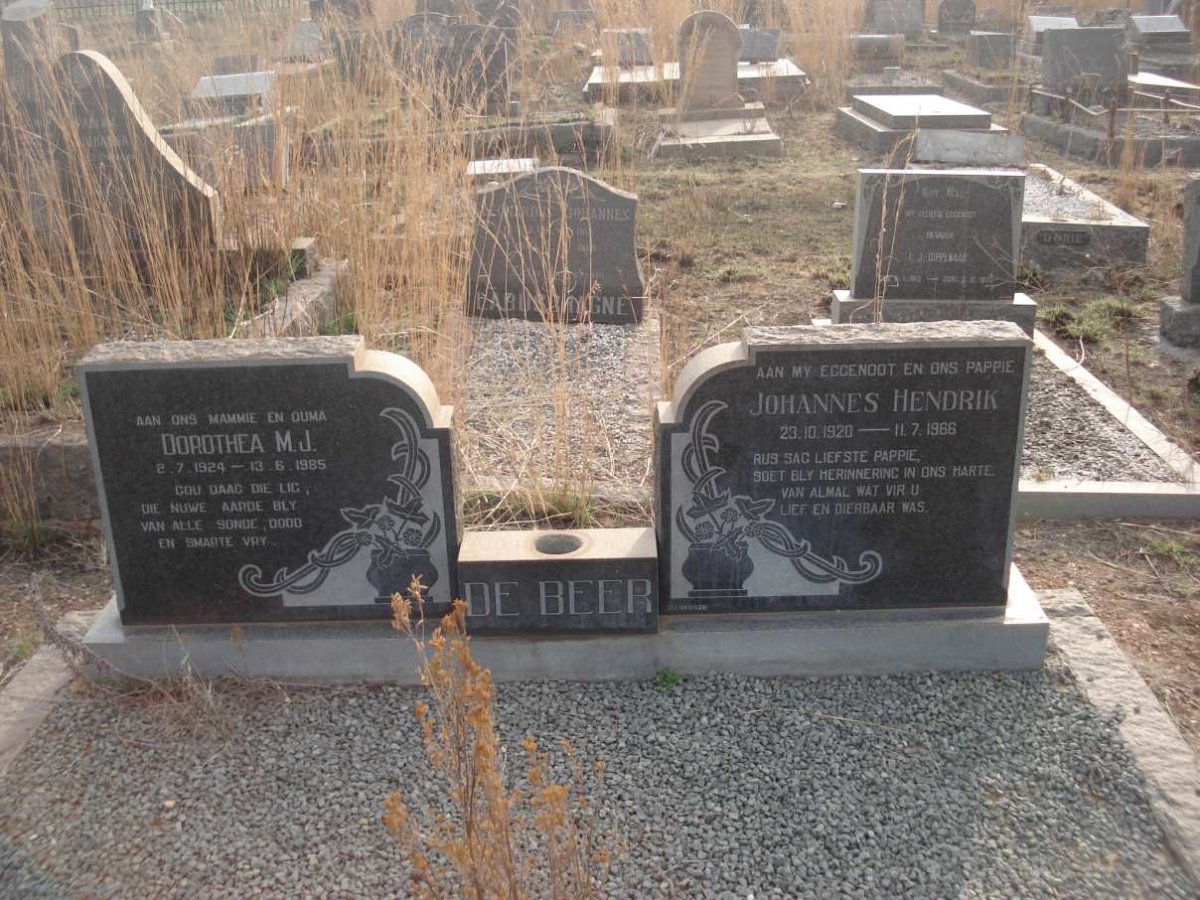 BEER Johannes Hendrik, de 1920-1966 &amp; Dorothea M.J. 1924-1985