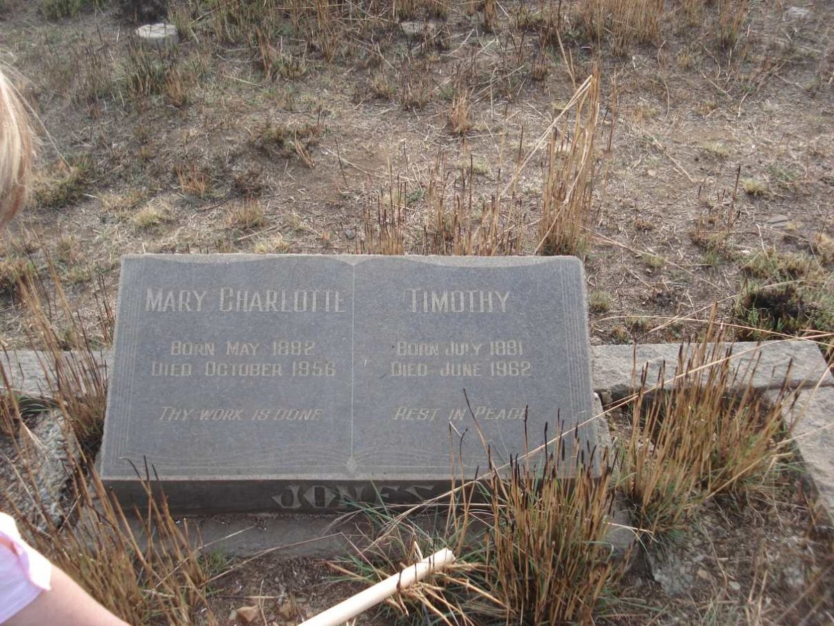 JONES Timothy 1881-1962 &amp; Mary Charlotte 1882-1956