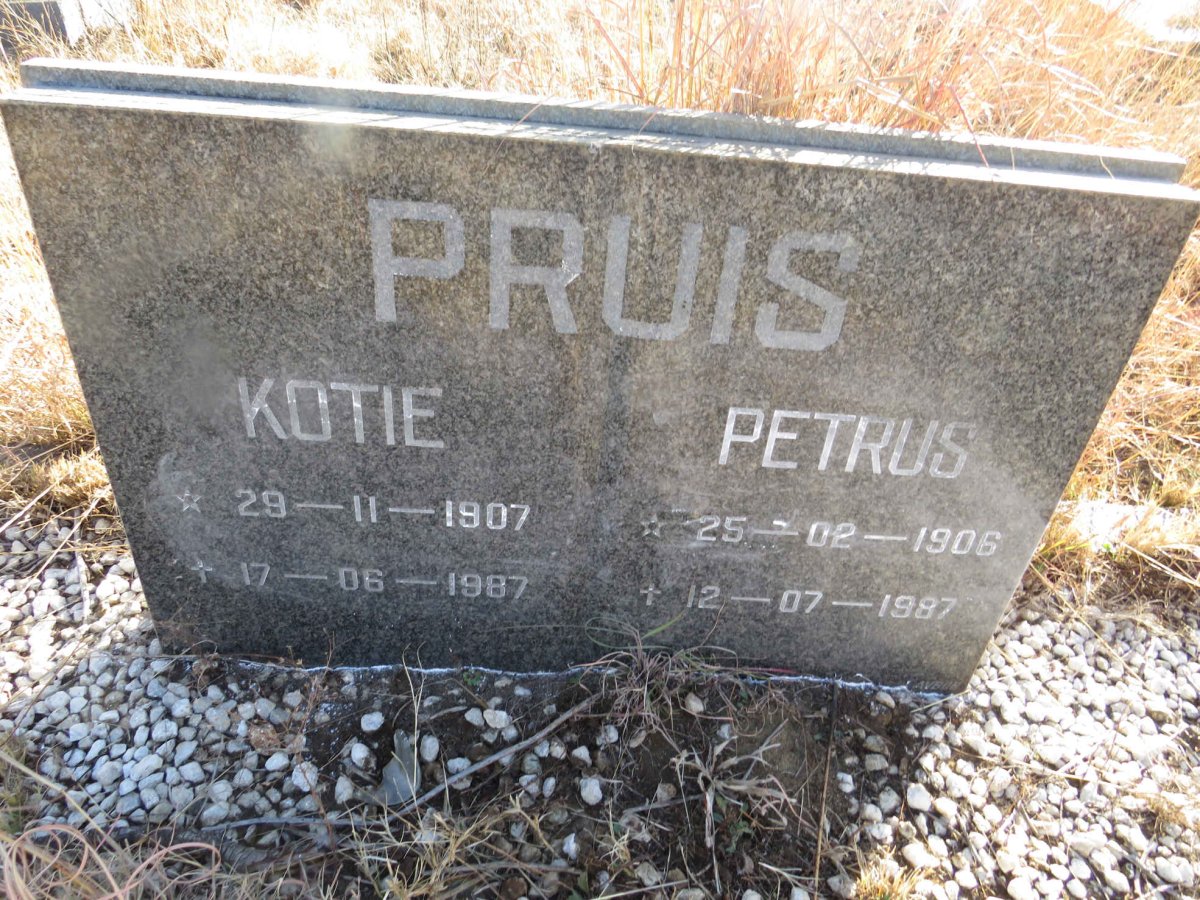 PRUIS Petrus 1906-1987 & Kotie 1907-1987