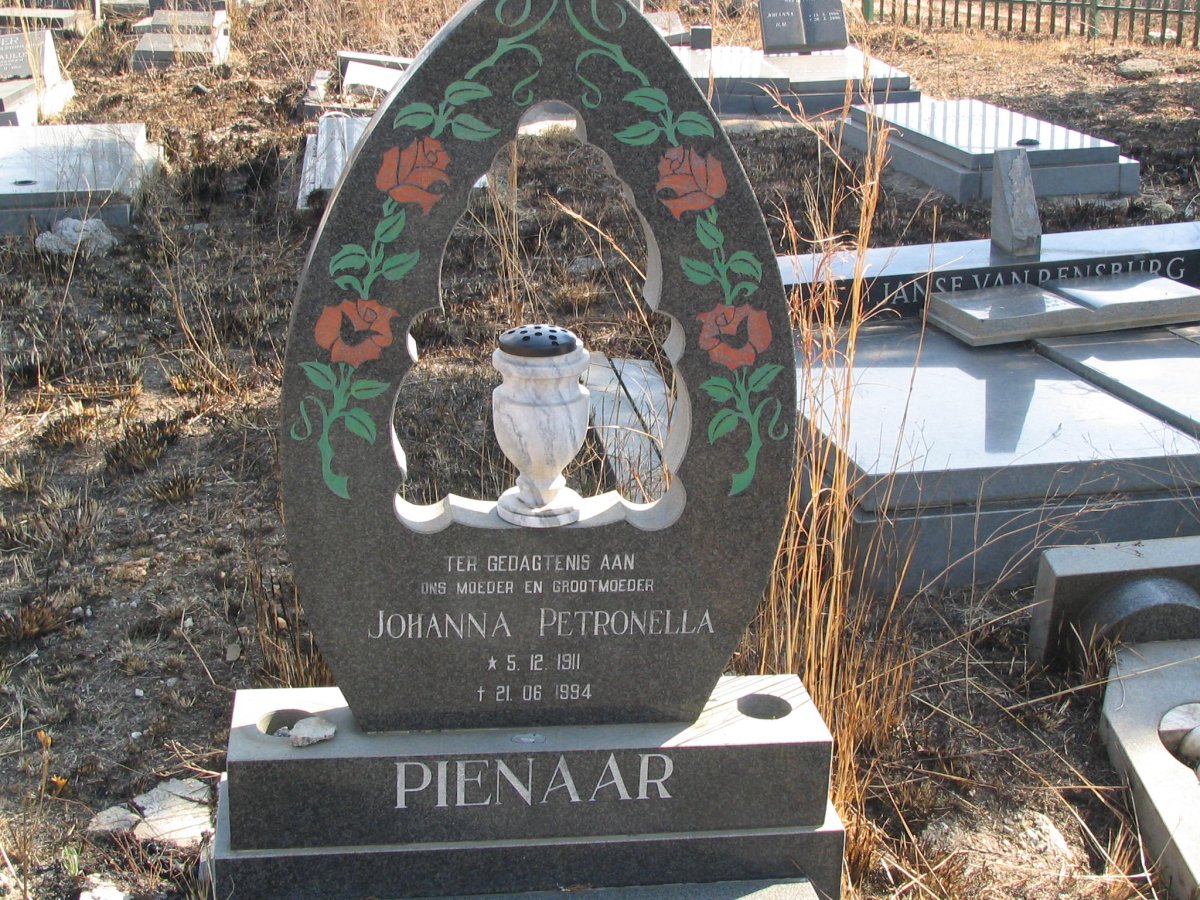 PIENAAR Johanna Petronella 1911-1994