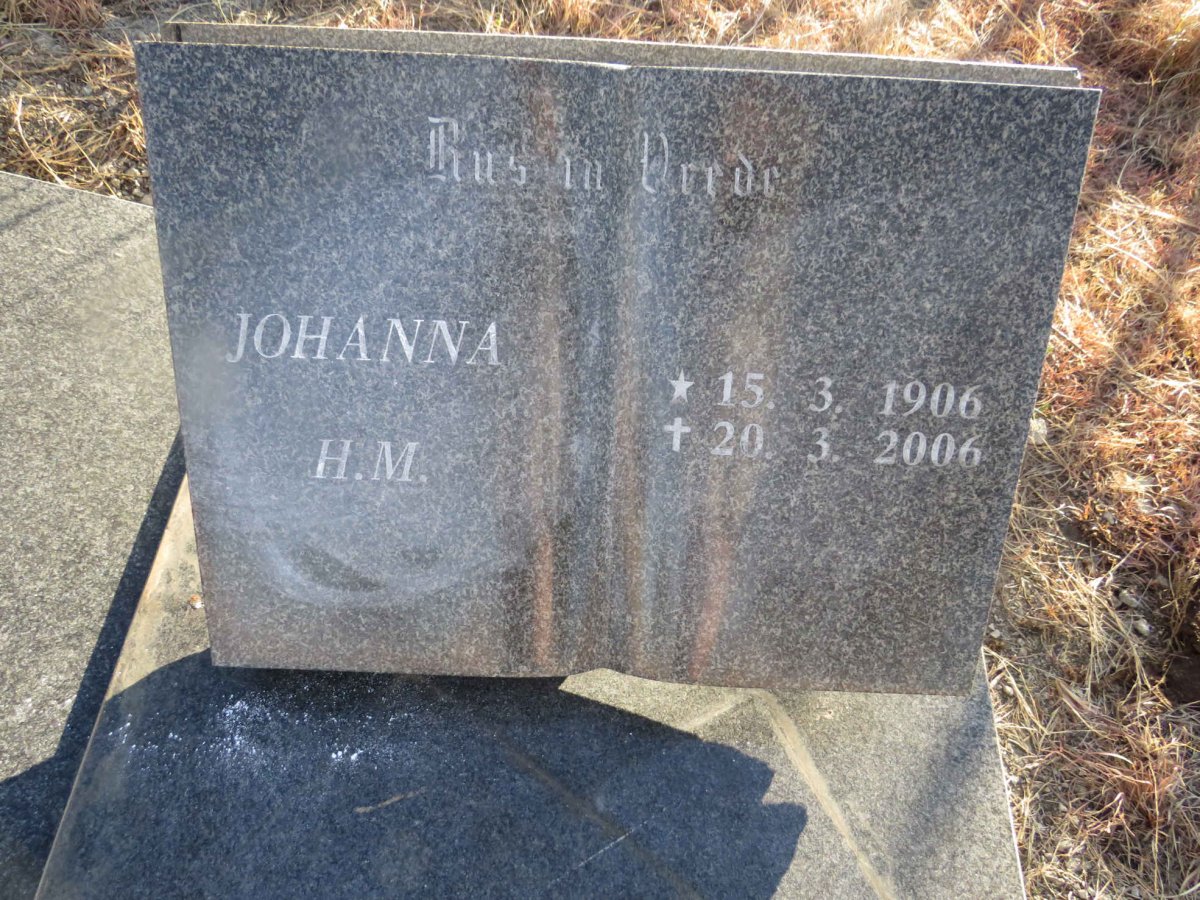 PRINSLOO Johan Andries 1907-1983 & Johanna H.M. 1906-2006 _3