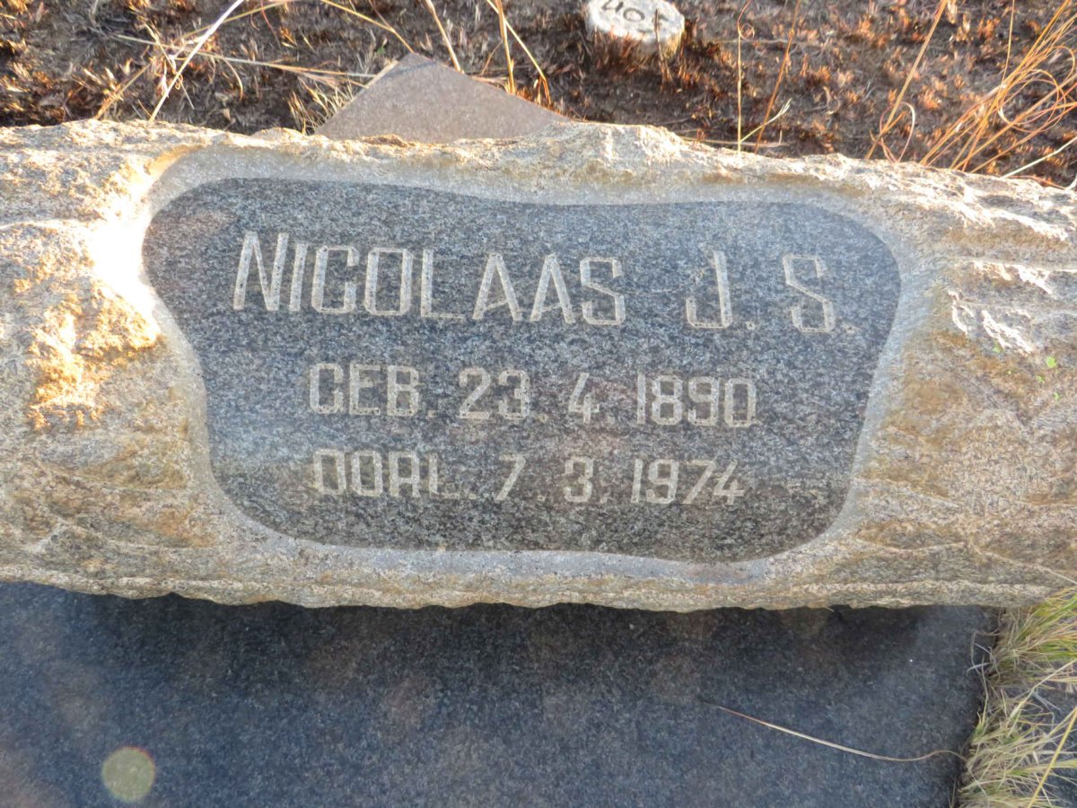 WOLMARANS Nicolaas J.S. 1890-1974 & Elizabeth W. 1893-1975_2