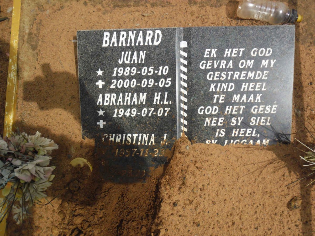 BARNARD Abraham H.L. 1949- &amp; Christina J. 1957- :: BARNARD Juan 1989-2000