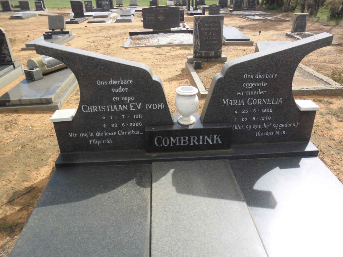 COMBRINK Christiaan E.V. 1911-2006 &amp; Maria Cornelia 1922-1978
