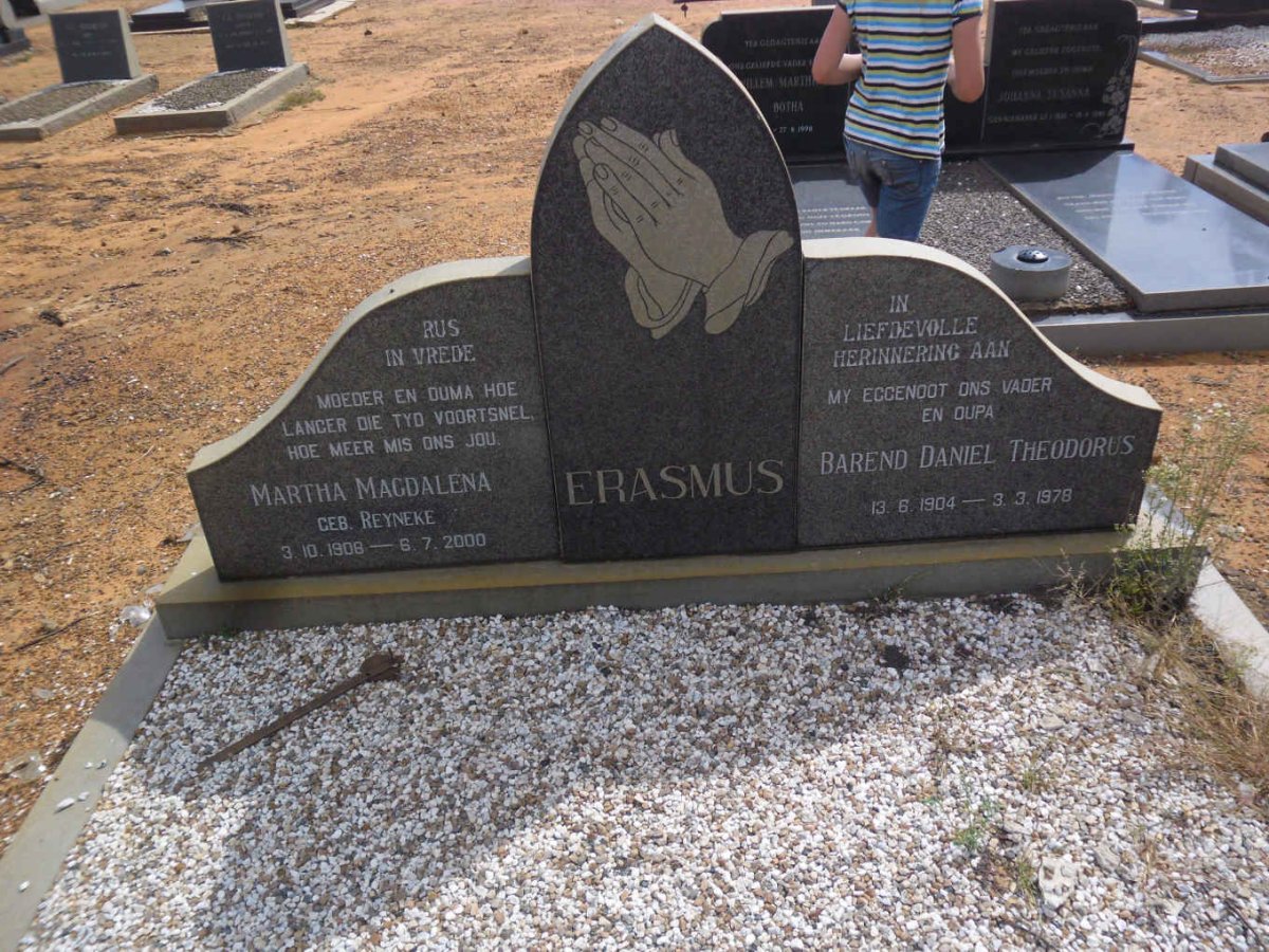 ERASMUS Barend Daniel Theodorus 1904-1978 &amp; Martha Magdalena REYNEKE 1908-2000