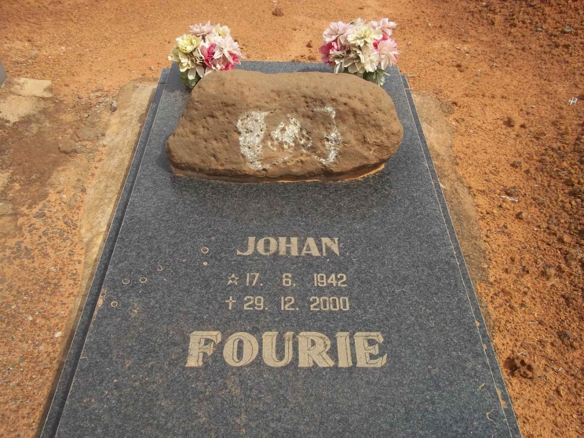 FOURIE Johan 1942-2000