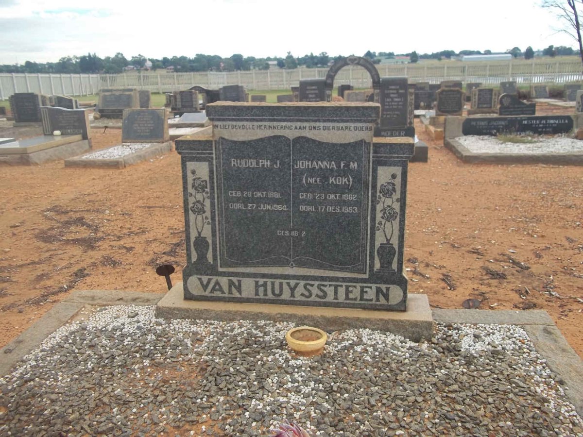 HUYSSTEEN Rudolph J., van 1881-1964 &amp; Johanna F.M. KOK 1882-1953