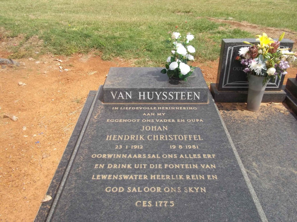 HUYSSTEEN Johan Hendrik Christoffel, van 1912-1981