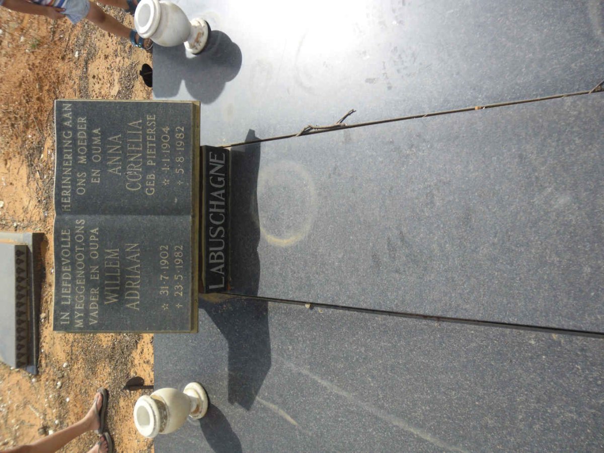 LABUSCHAGNE Willem Adriaan 1902-1982 &amp; Anna Cornelia PIETERSE 1904-1982