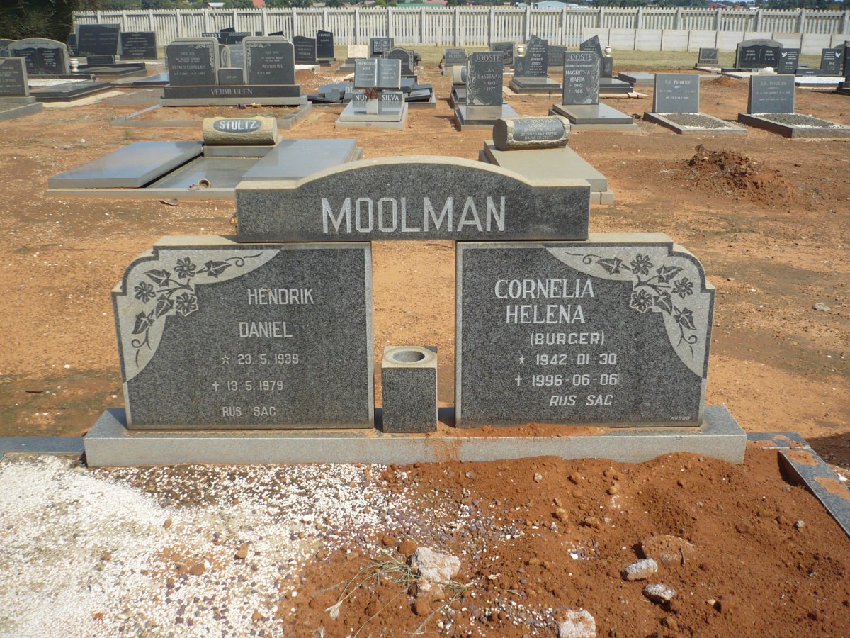 MOOLMAN Hendrik Daniel 1939-1979 &amp; Cornelia Helena BURGER 1942-1996