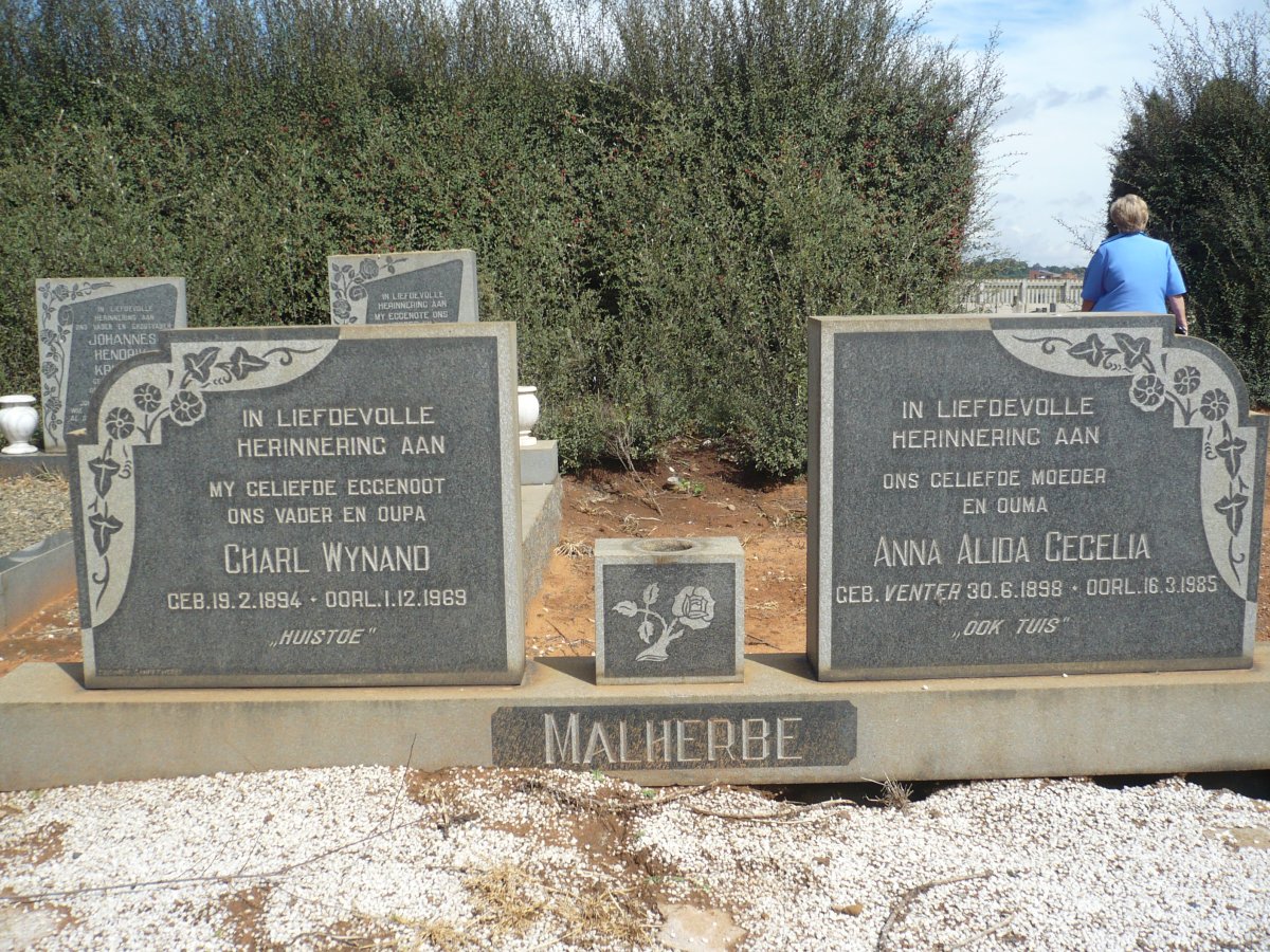 MALHERBE Charl Wynand 1894-1969 &amp; Anna Alida Cecelia VENTER 1898-1985