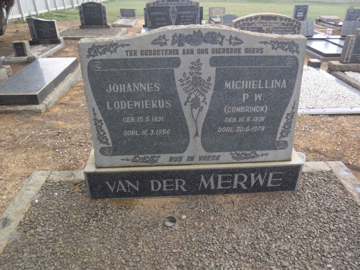MERWE Johannes Lodewiekus, van der 1891-1956 &amp; Michiellina P.W. COMBRINCK 1891-1978