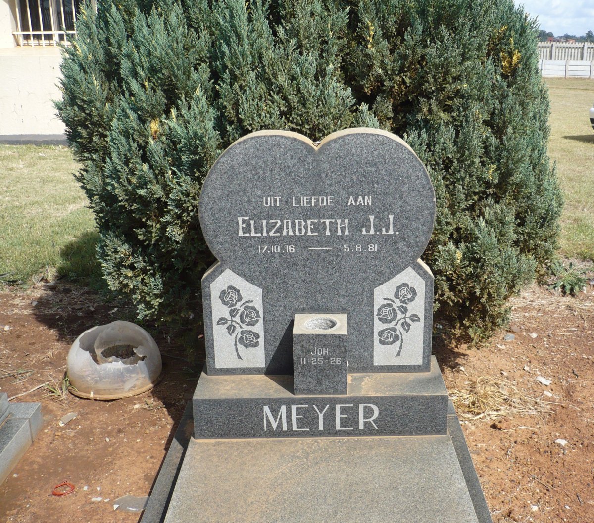 MEYER Elizabeth J.J. 1916-1981