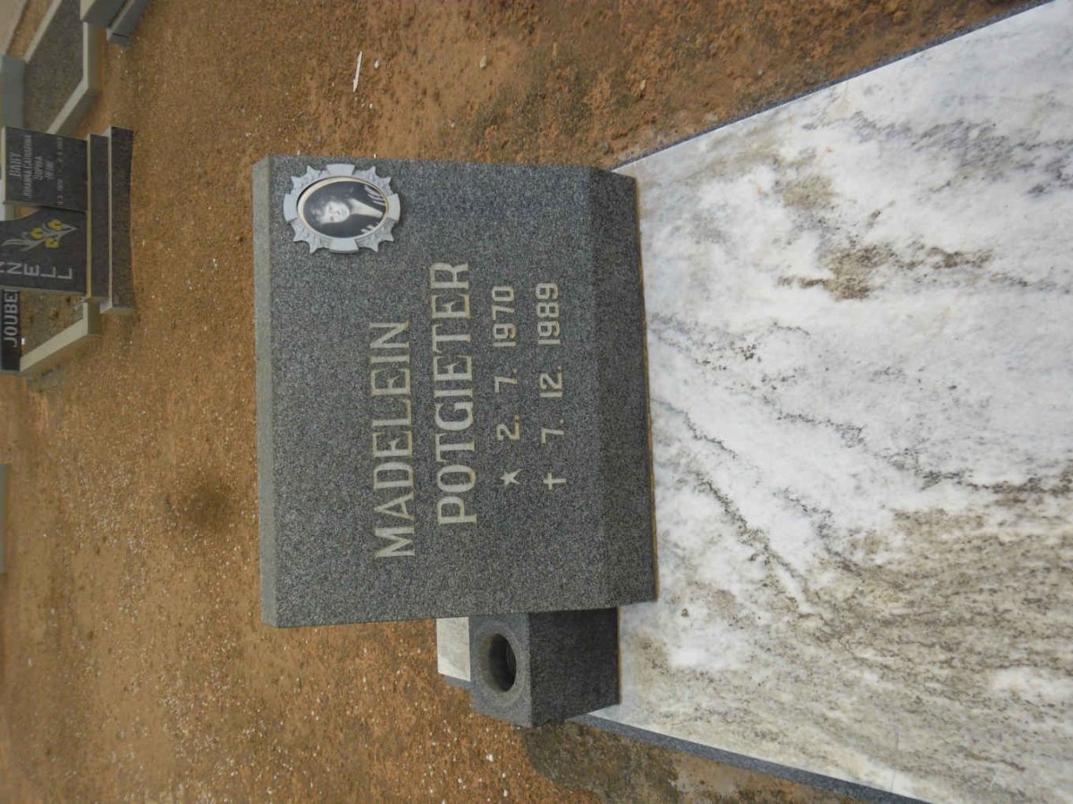 POTGIETER Madelein 1970-1989