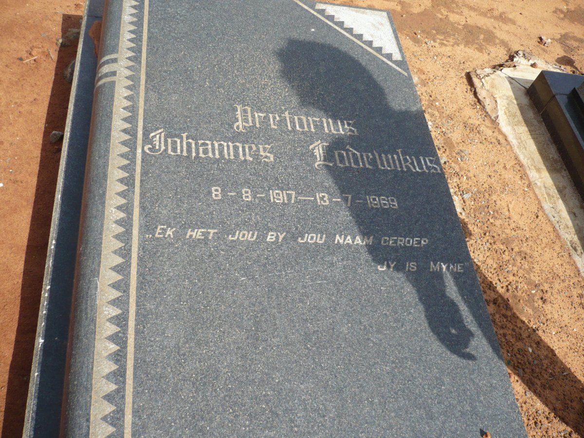 PRETORIUS Johannes Lodewikus 1917-1969