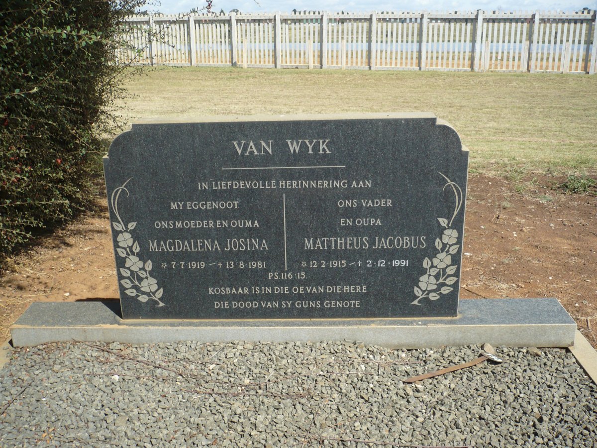 WYK Mattheus Jacobus, van 1915-1991 &amp; Magdalena Josina 1919-1981